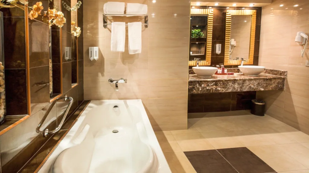 الفندق بيراميزا ايزيس ايلاند ريزورت - أسوان